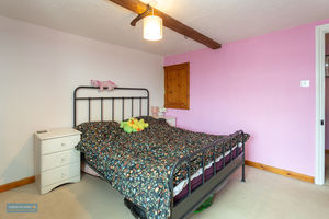 Bedroom- click for photo gallery